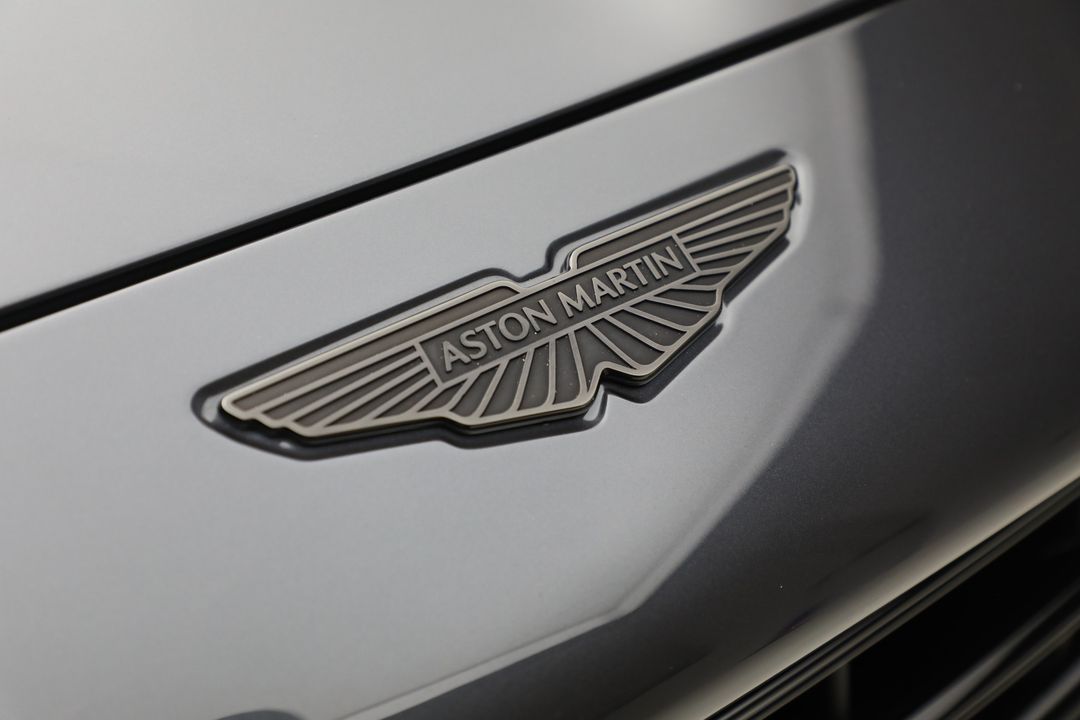 2026 Aston Martin DBX