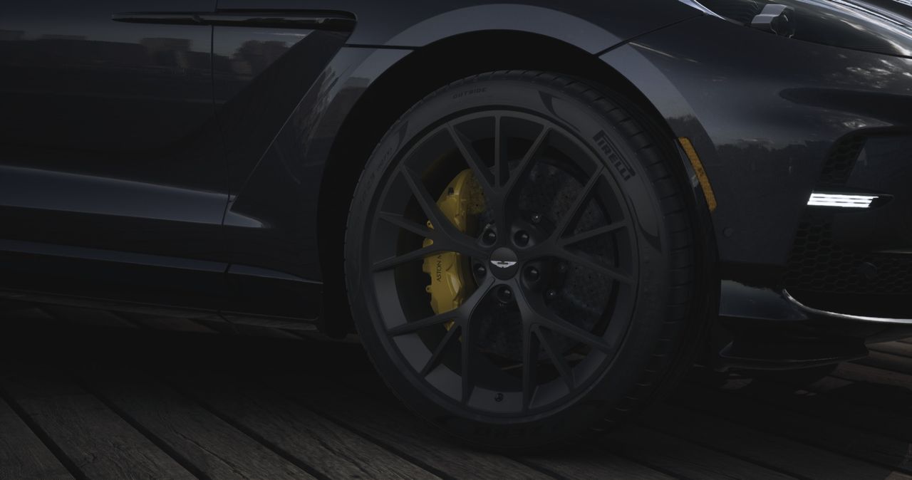 2026 Aston Martin DBX