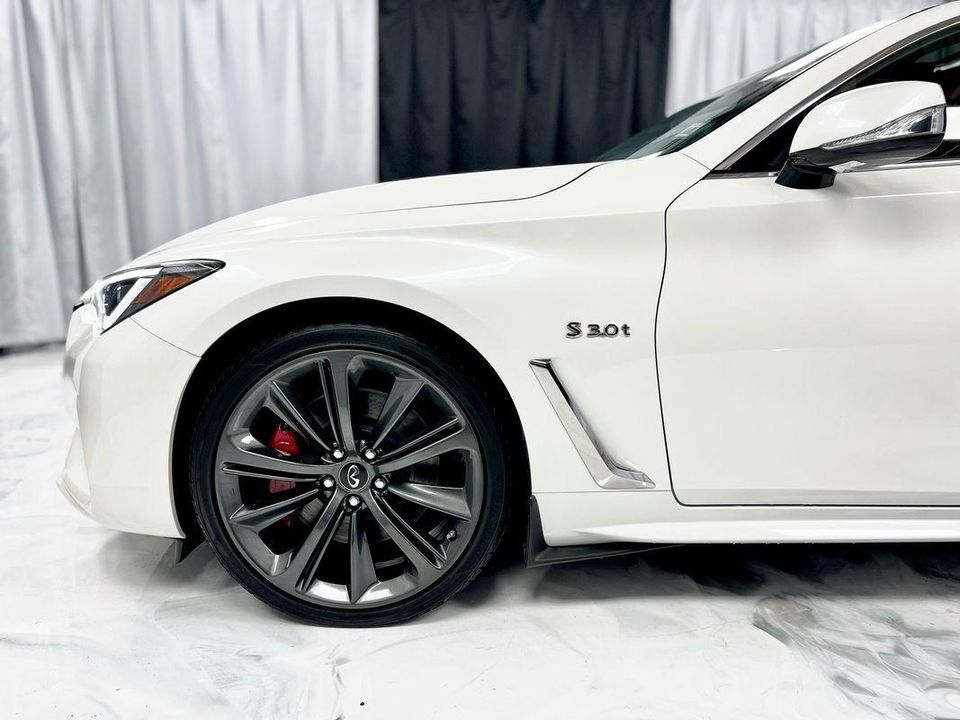 2018 INFINITI Q60