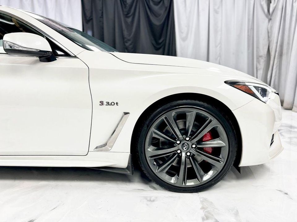 2018 INFINITI Q60