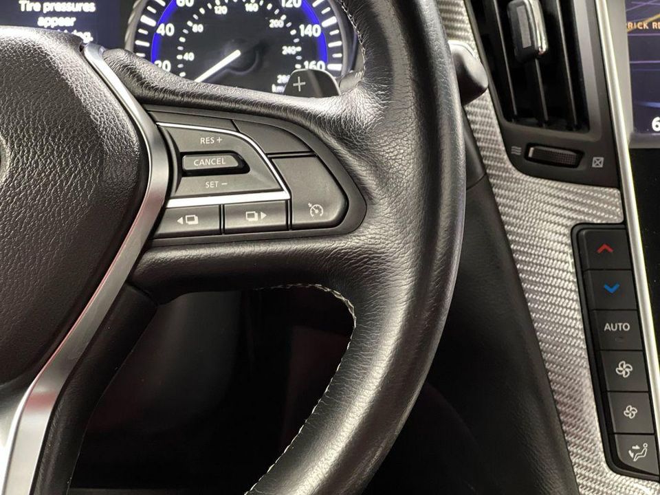 2018 INFINITI Q60