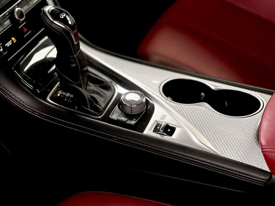 2018 INFINITI Q60