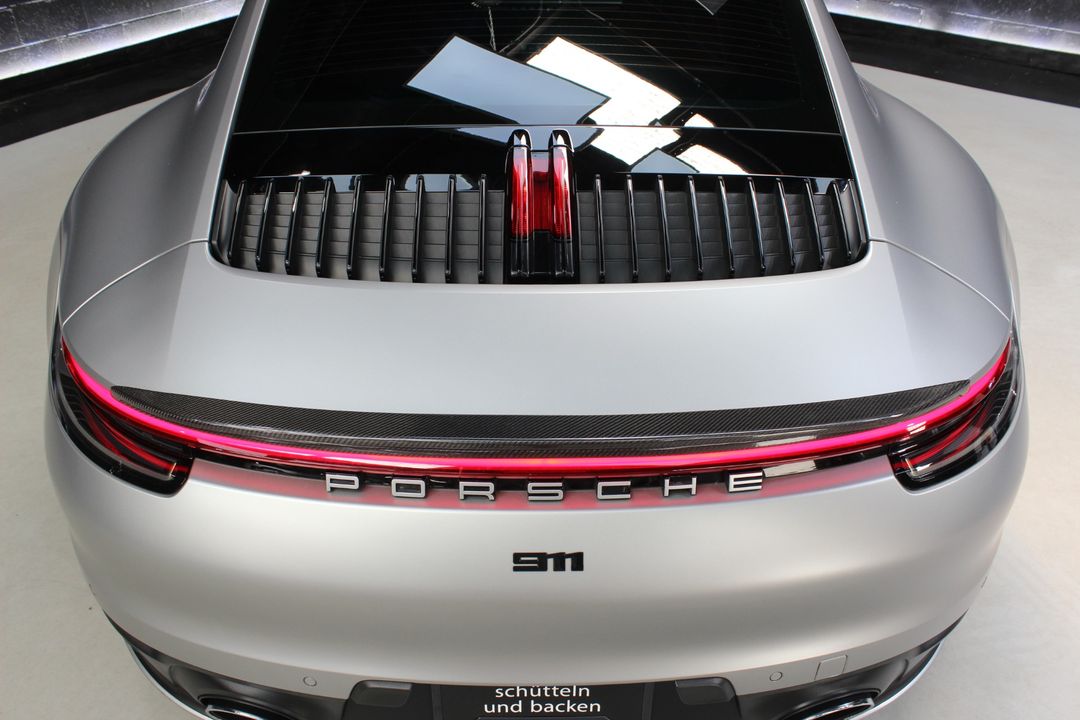 2022 Porsche 911