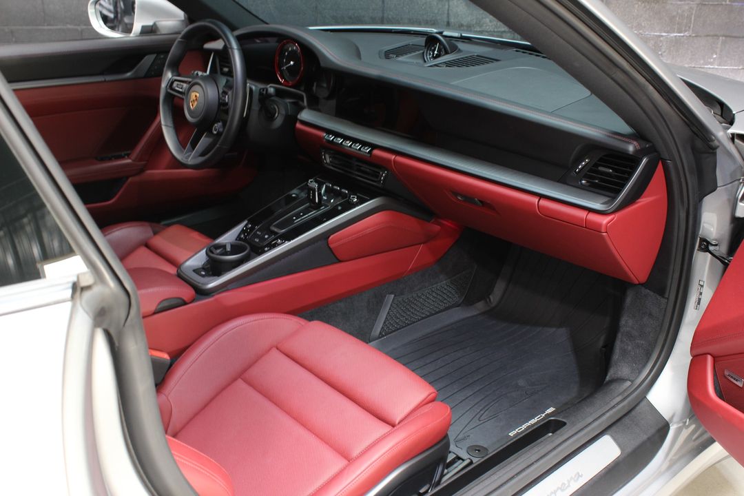 2022 Porsche 911
