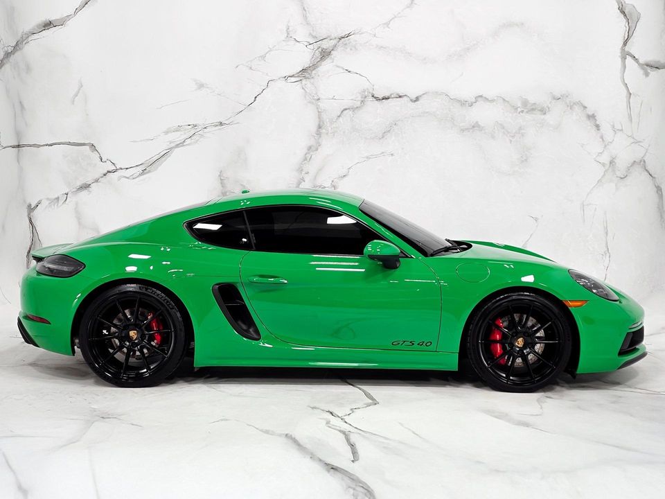 2021 Porsche 718 Cayman