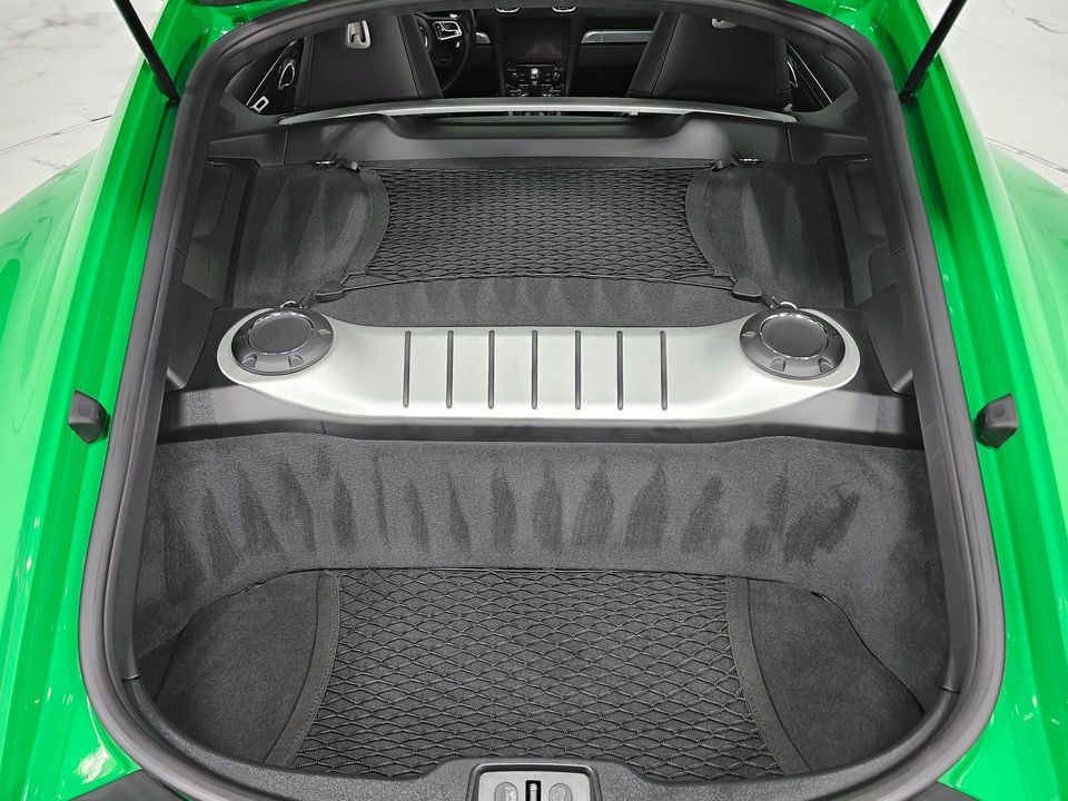 2021 Porsche 718 Cayman