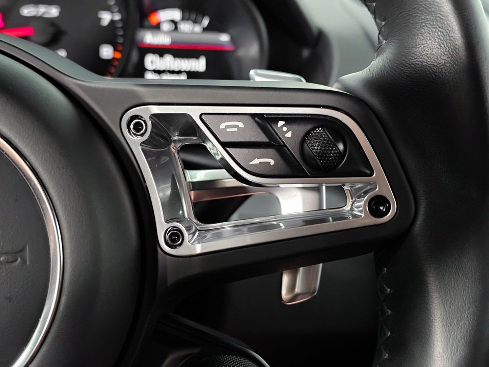 2021 Porsche 718 Cayman