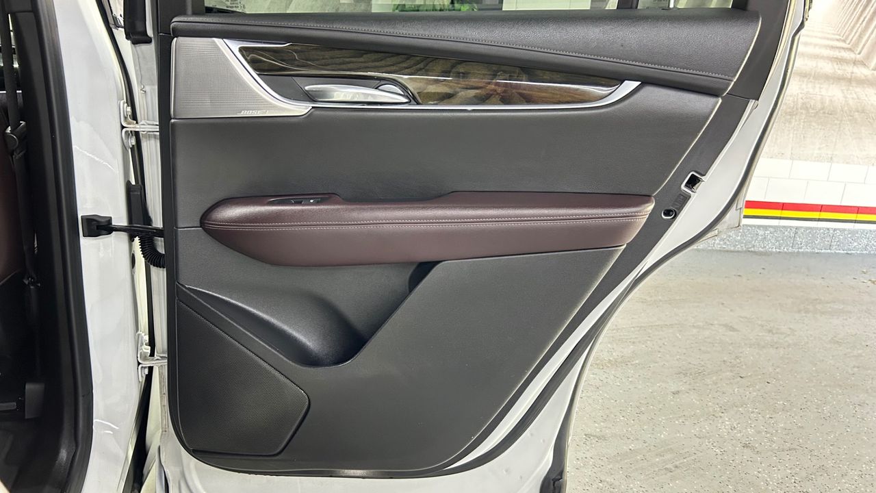 2021 Cadillac XT6