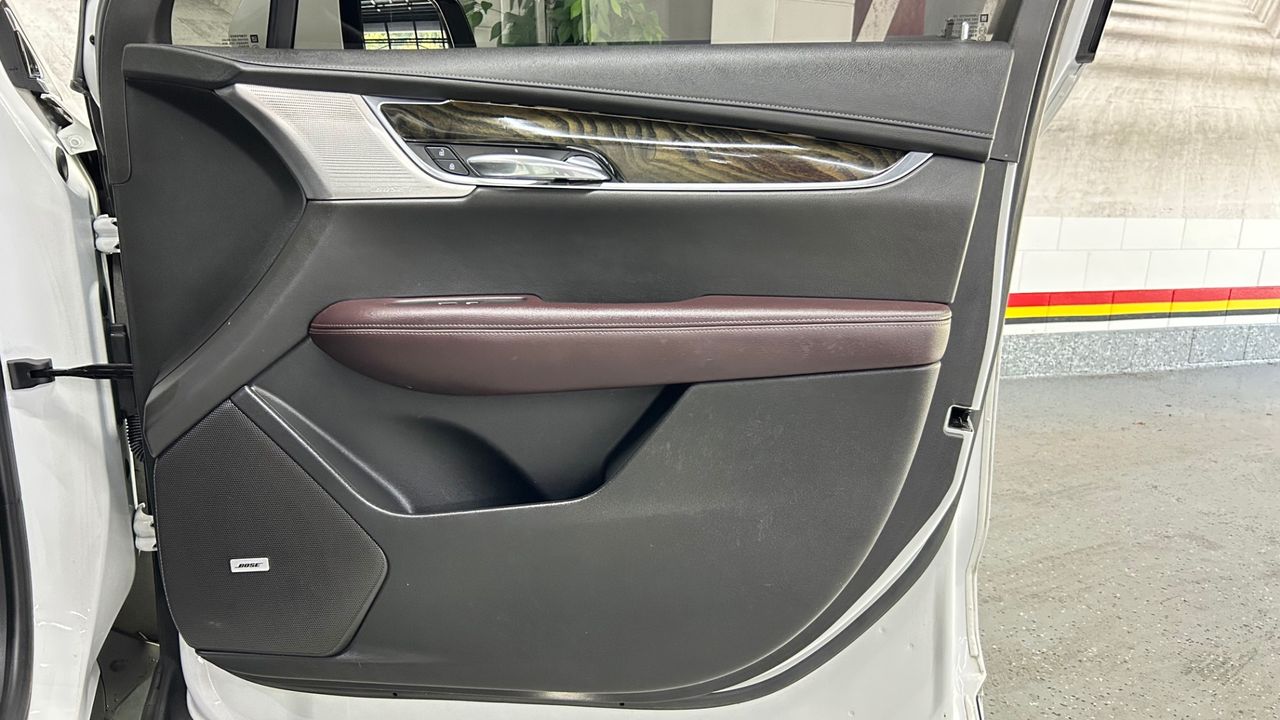 2021 Cadillac XT6