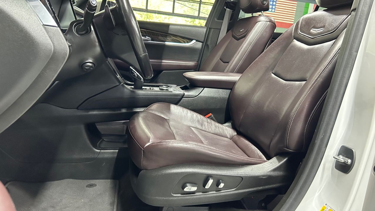 2021 Cadillac XT6