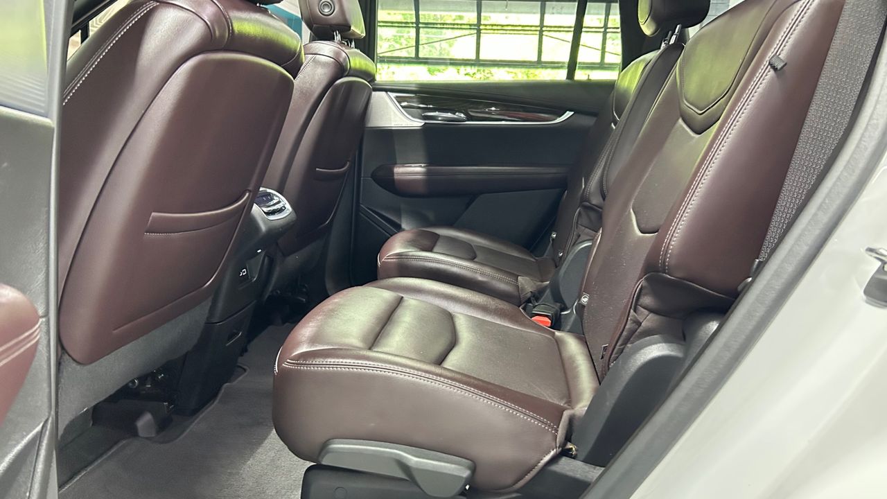 2021 Cadillac XT6