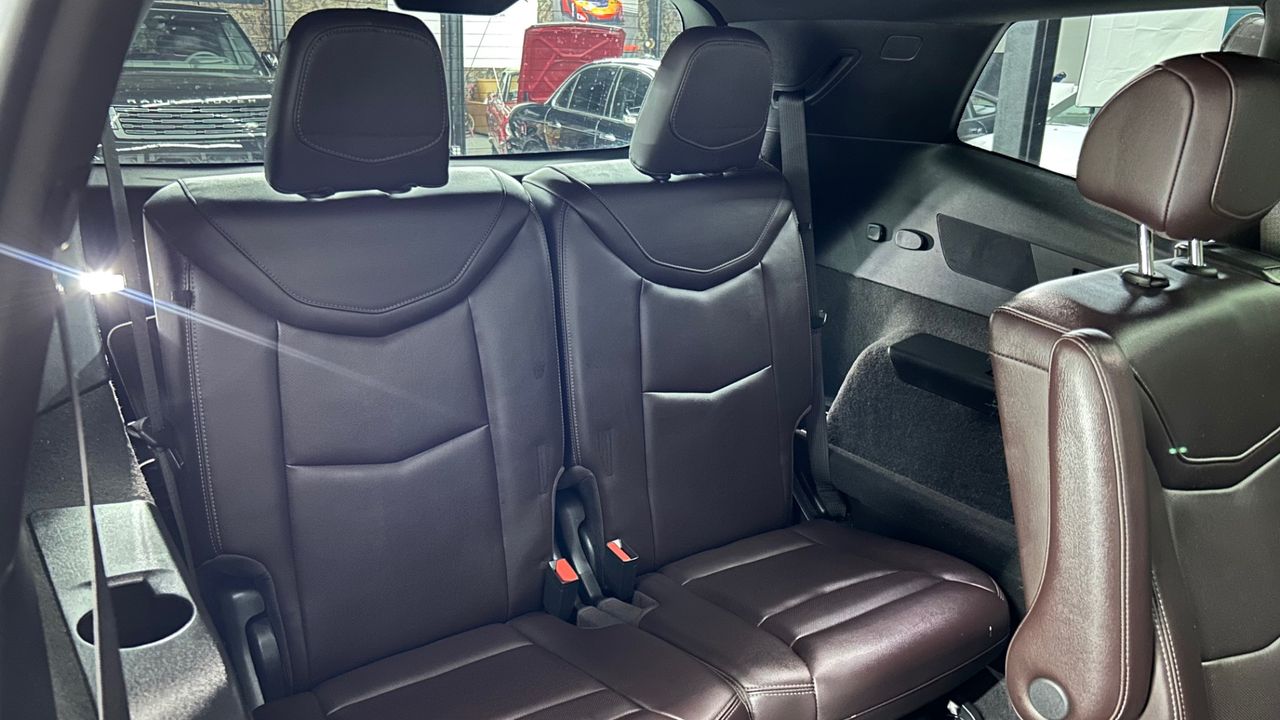 2021 Cadillac XT6