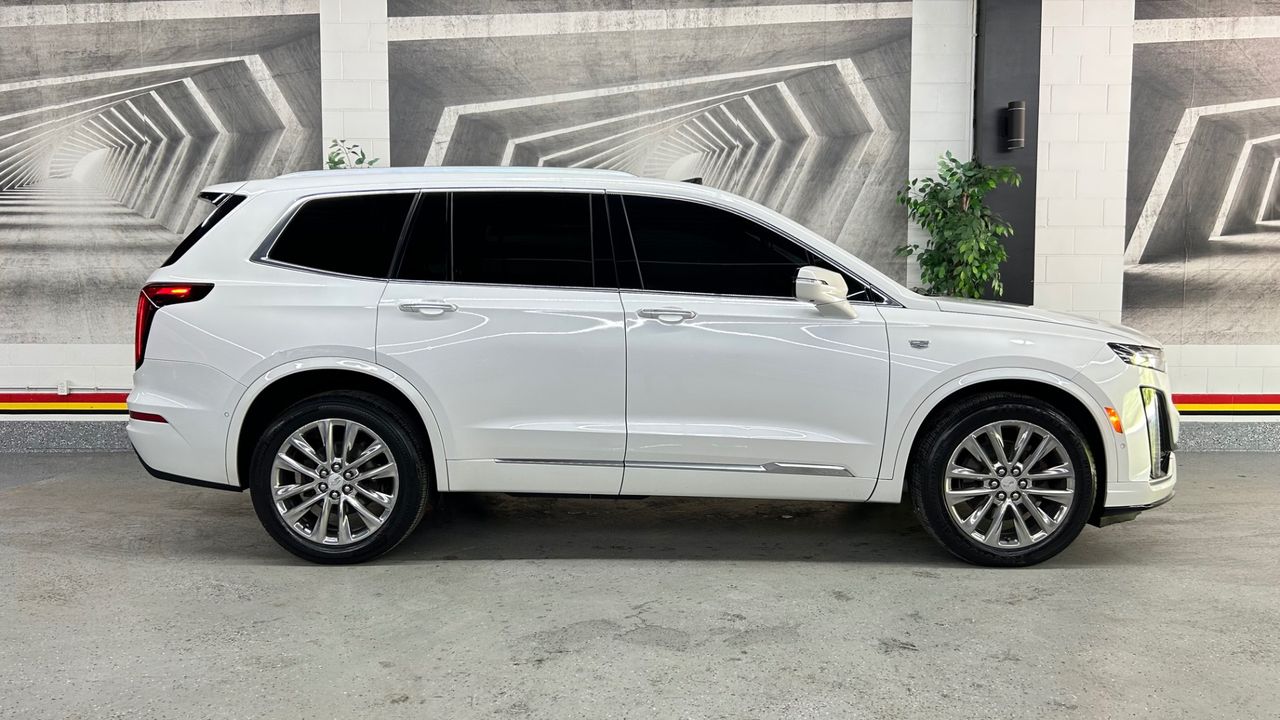 2021 Cadillac XT6