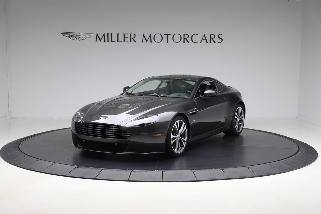 2011 Aston Martin V12 Vantage
