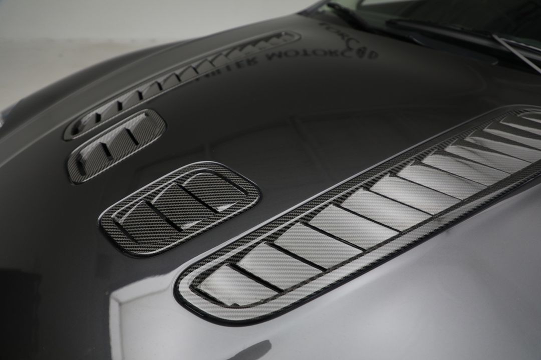 2011 Aston Martin V12 Vantage