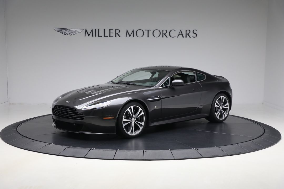 2011 Aston Martin V12 Vantage