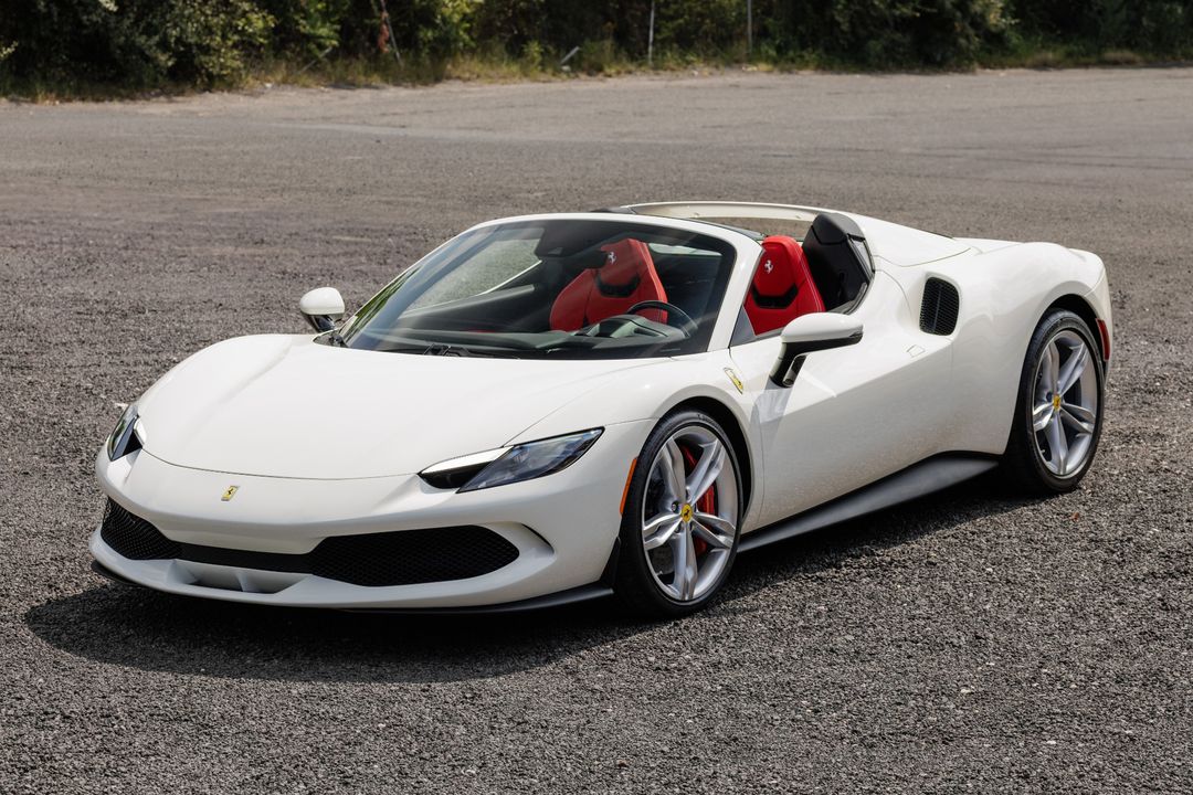 2025 Ferrari 296 GTS