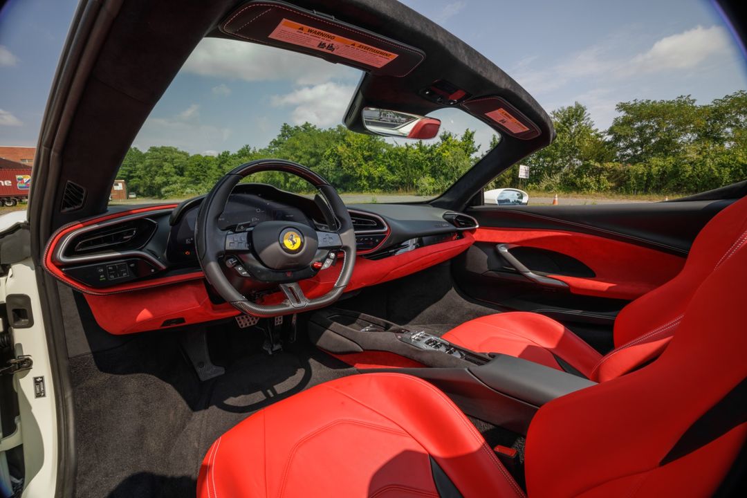 2025 Ferrari 296 GTS