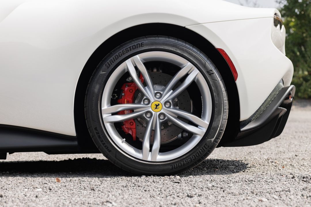 2025 Ferrari 296 GTS