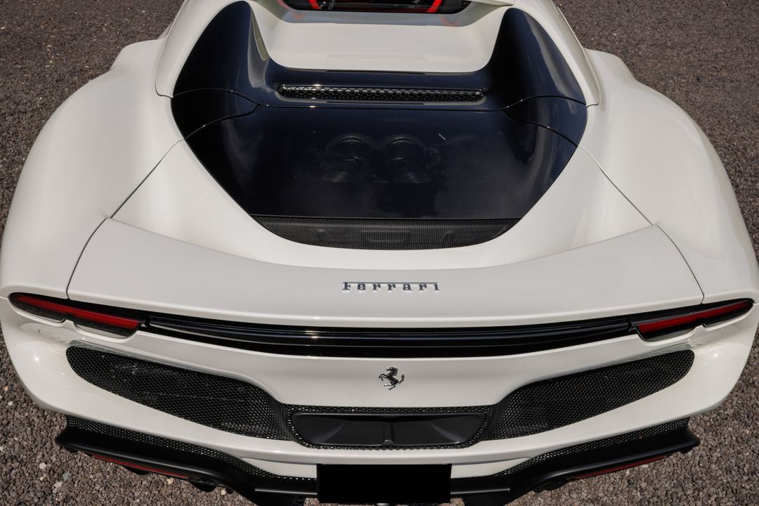 2025 Ferrari 296 GTS