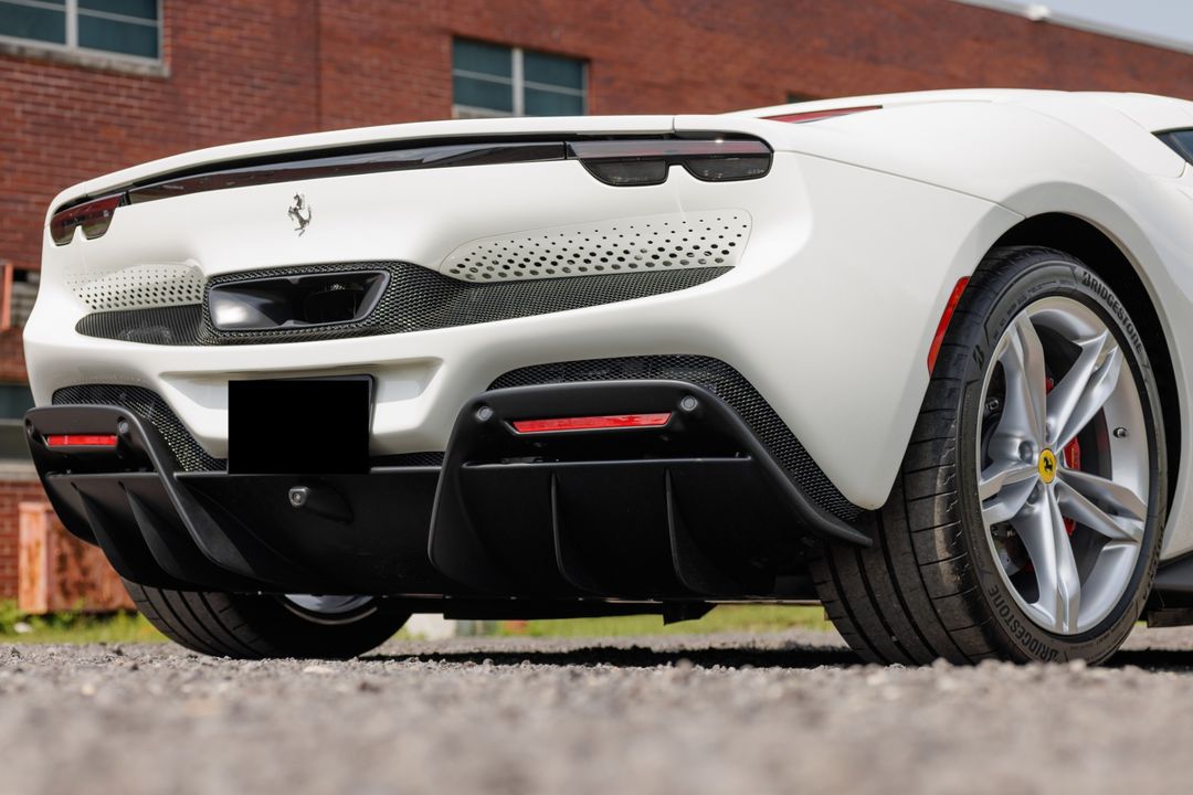 2025 Ferrari 296 GTS