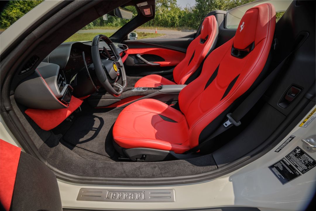 2025 Ferrari 296 GTS