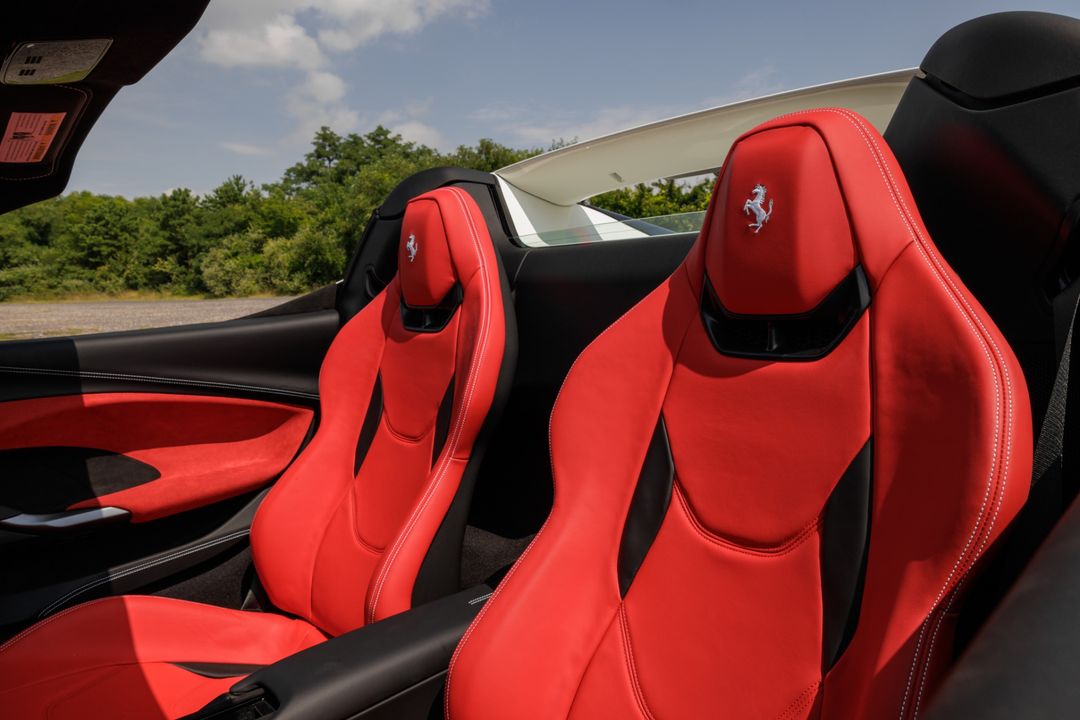2025 Ferrari 296 GTS
