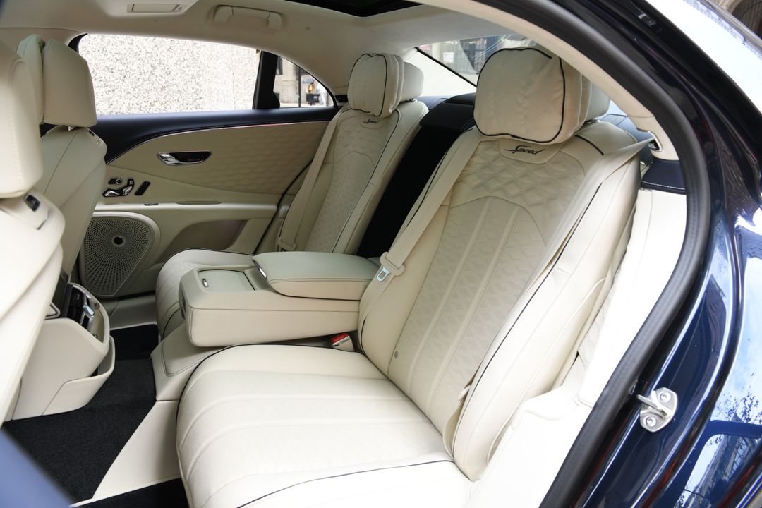 2025 Bentley Flying Spur