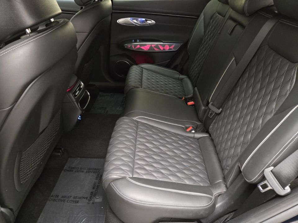 2024 Genesis GV70