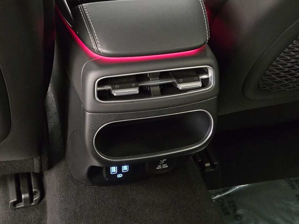 2024 Genesis GV70