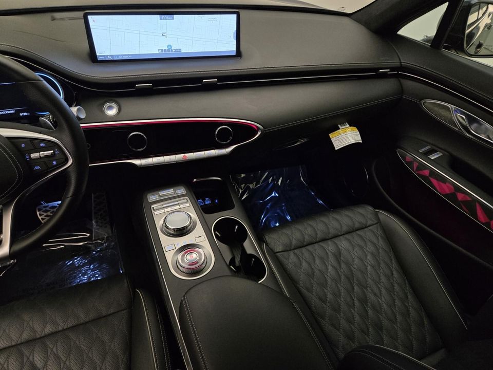 2024 Genesis GV70