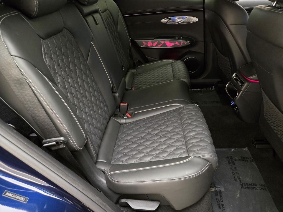 2024 Genesis GV70