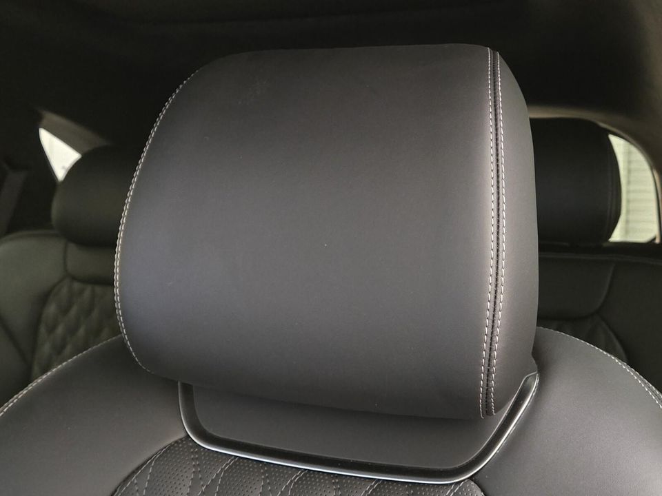 2024 Genesis GV70