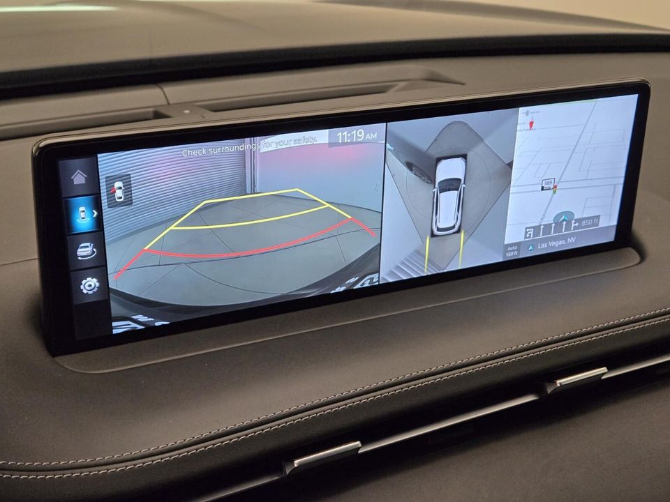 2024 Genesis GV70