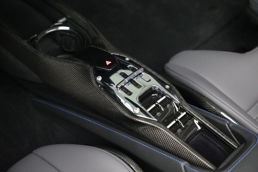 2024 Ferrari SF90 Spider