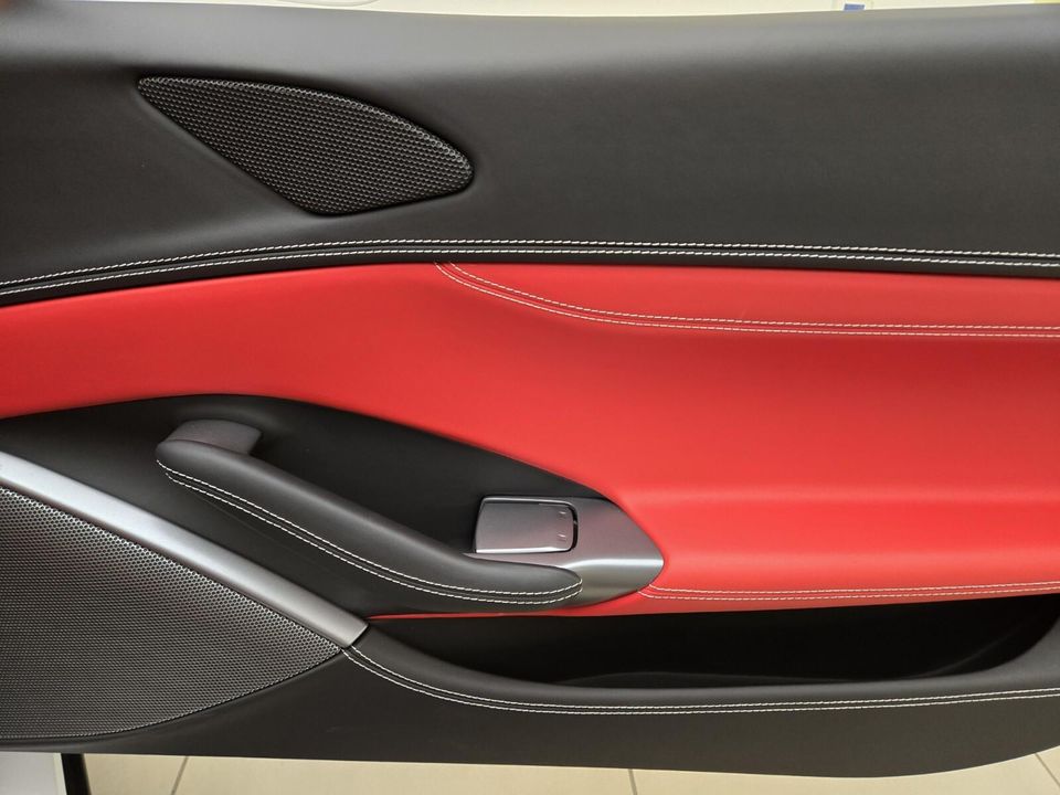 2023 Ferrari Portofino