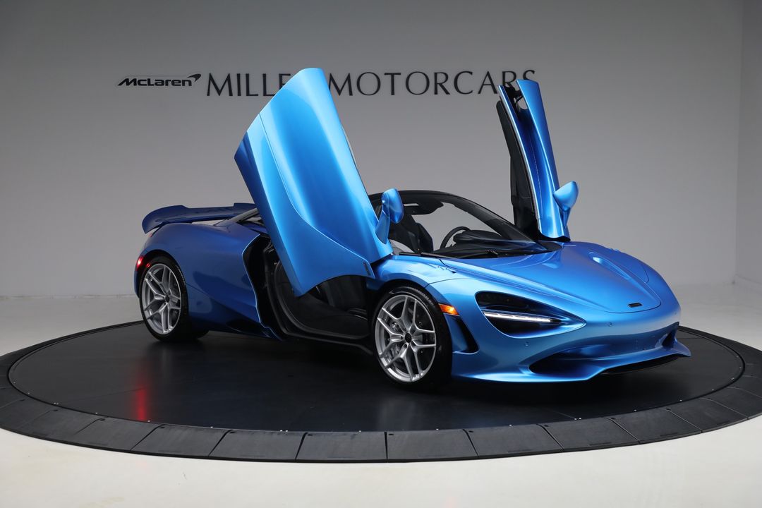 2025 McLaren 750S Spider