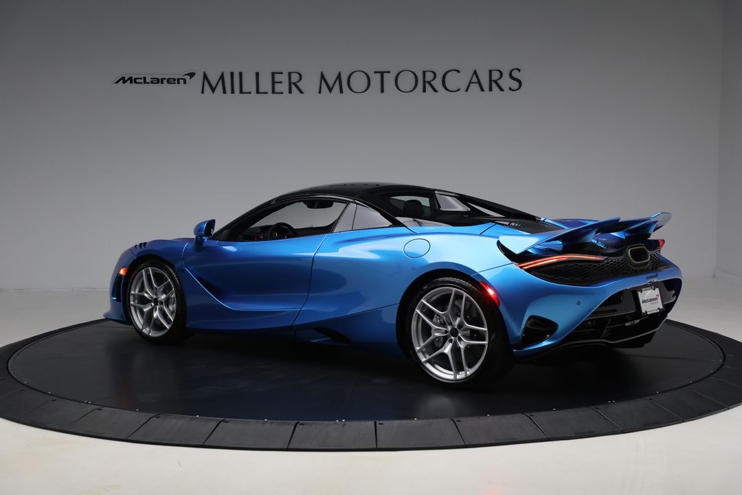 2025 McLaren 750S Spider