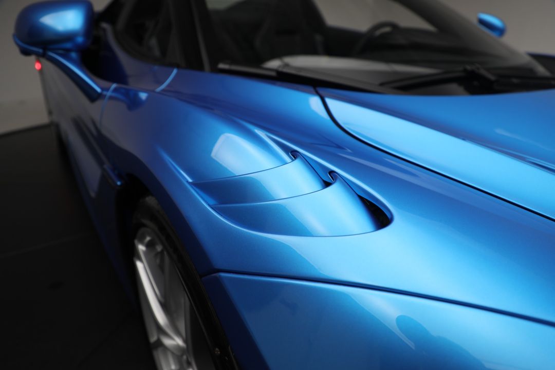 2025 McLaren 750S Spider