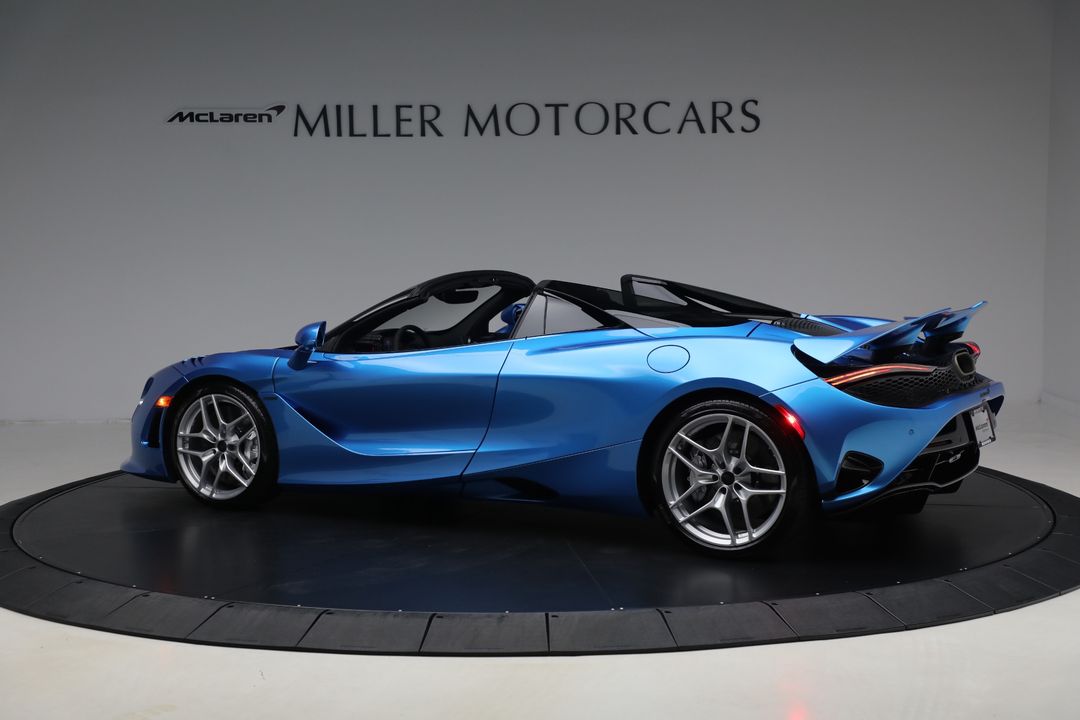 2025 McLaren 750S Spider