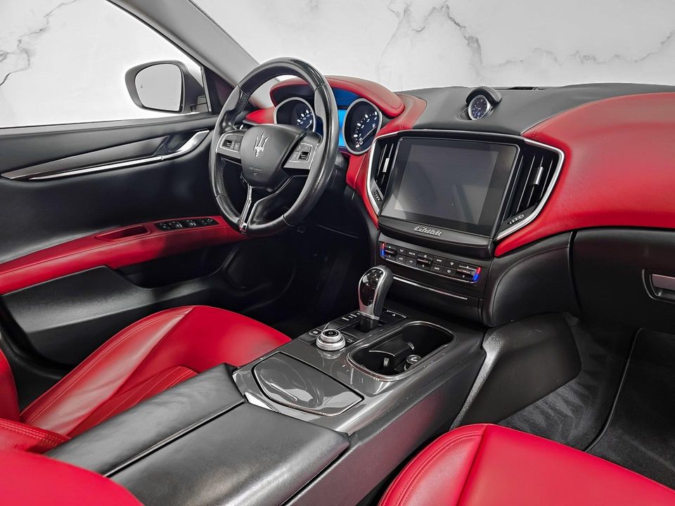 2018 Maserati Ghibli