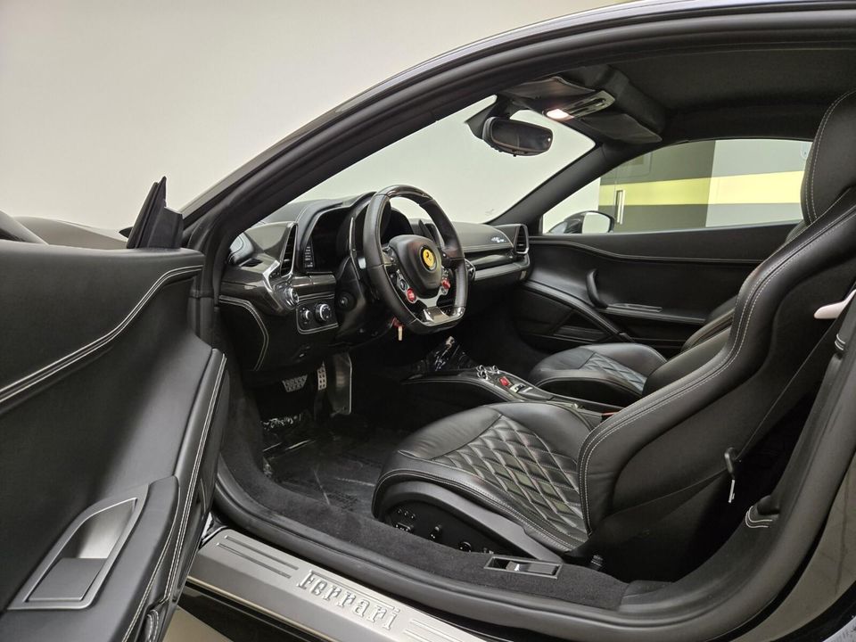2011 Ferrari 458 Italia