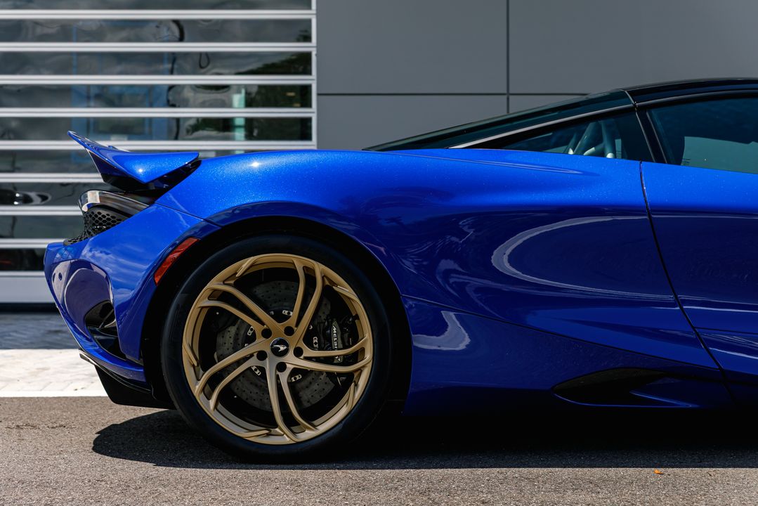 2025 McLaren 750S