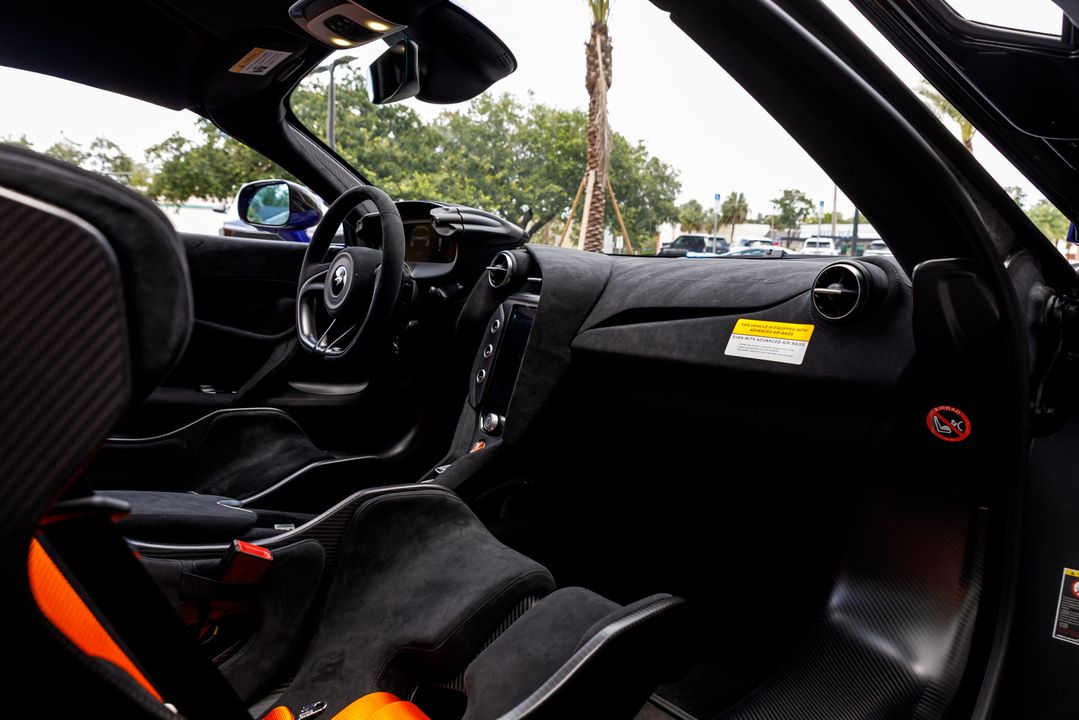 2025 McLaren 750S