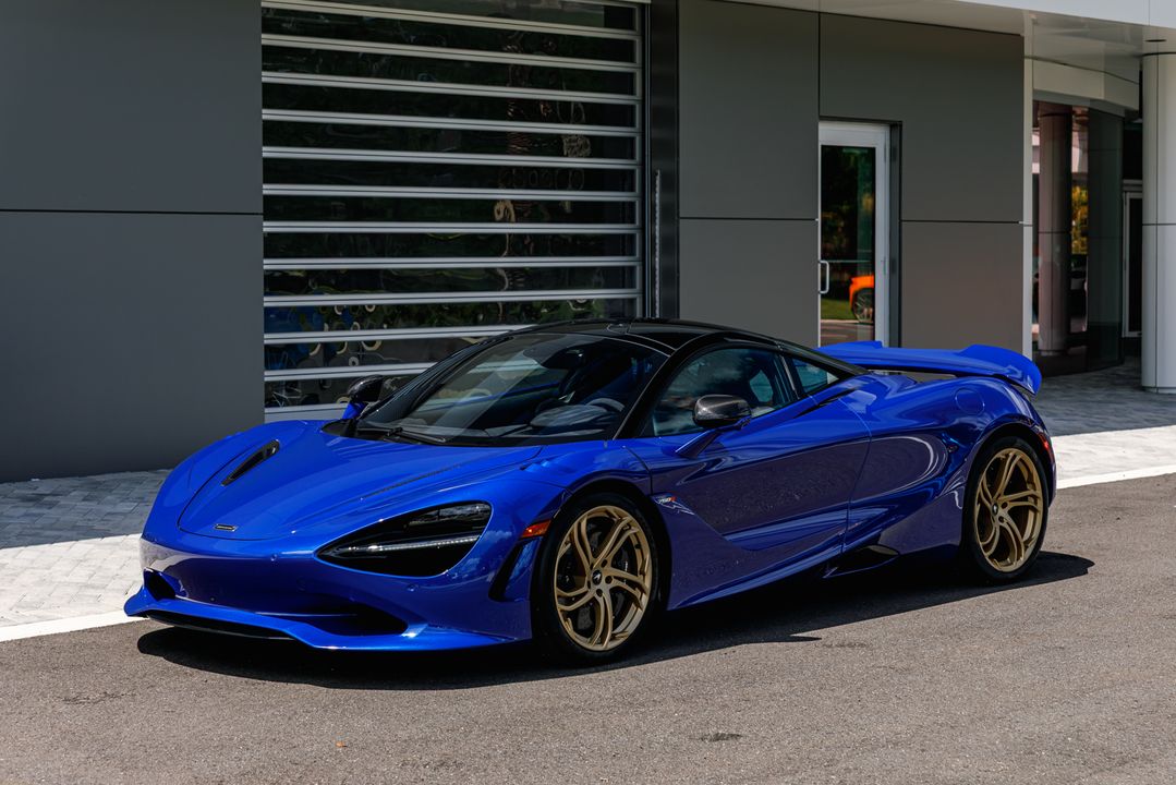 2025 McLaren 750S