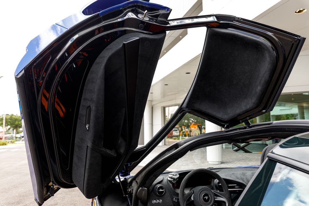 2025 McLaren 750S