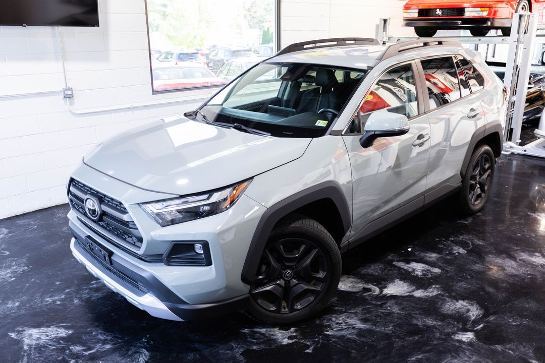2022 Toyota RAV4