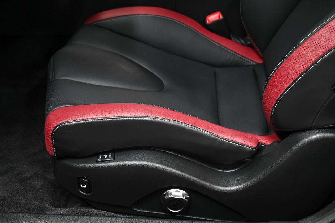2015 Nissan GT-R