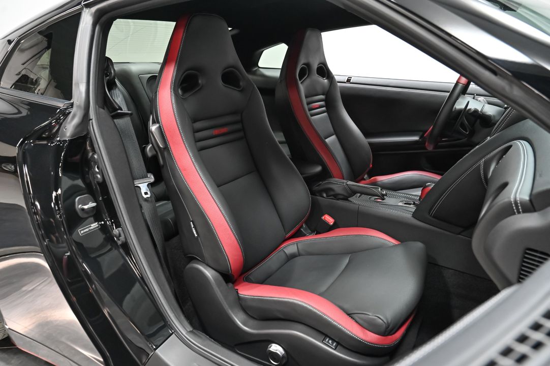 2015 Nissan GT-R