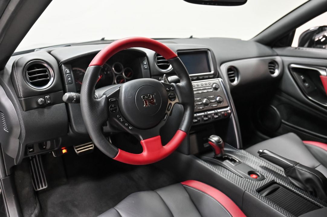2015 Nissan GT-R